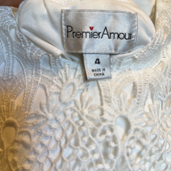 Womens White Crochet Lace V-neck Lace-up Sheath Dress - Picture 10 of 13